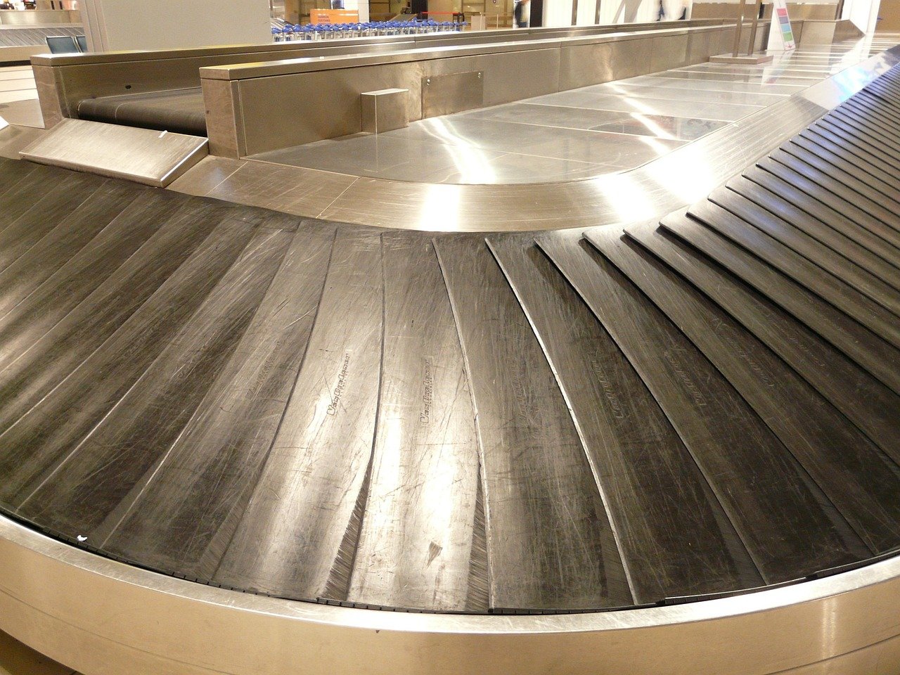 Airport arrival baggage claim