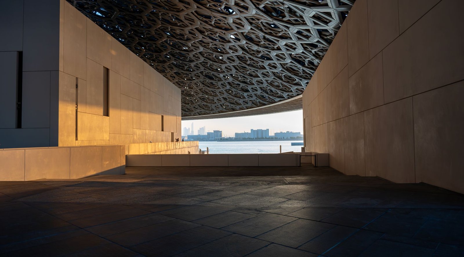 Louvre abu dhabi geometric canopy