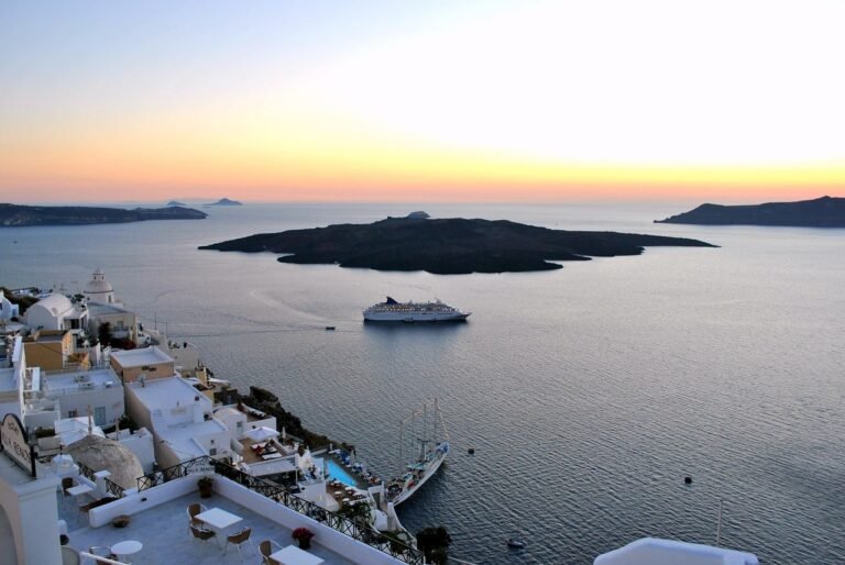 Things to Do in Santorini Greece: 12 Ultimate Experiences You'll Love