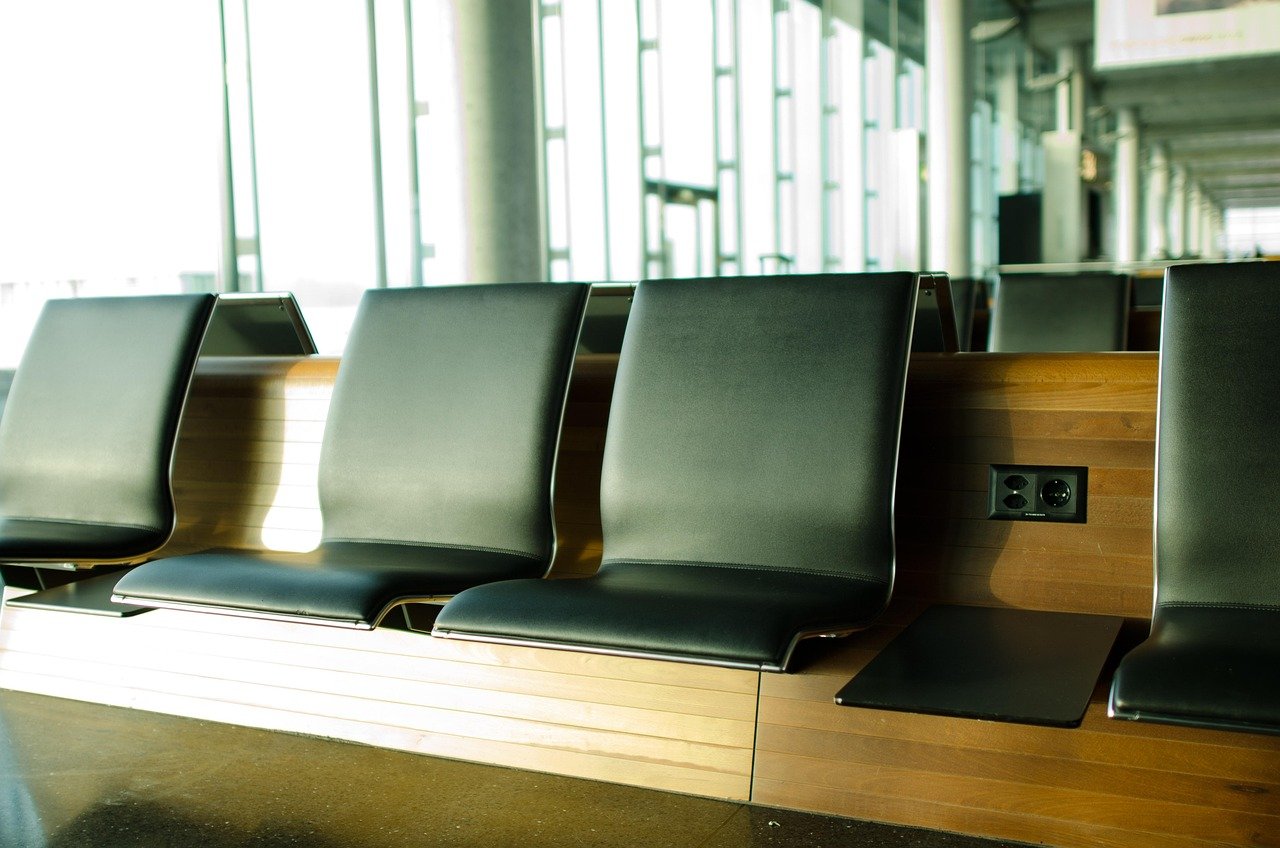 Dubai airport arrivals hall